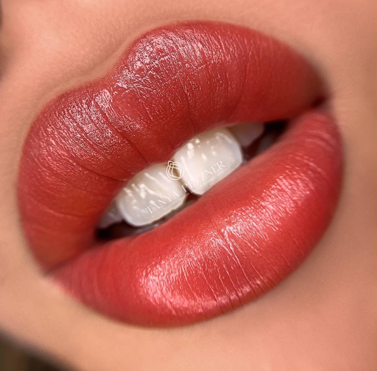Lip Kiss iColor pigment